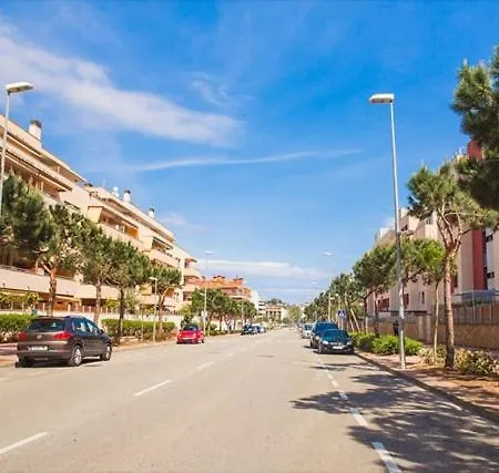 Turo 6 Family Flat With Pool And Playground Apartament *