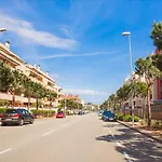 Turo 6 Family Flat With Pool And Playground Apartmán *