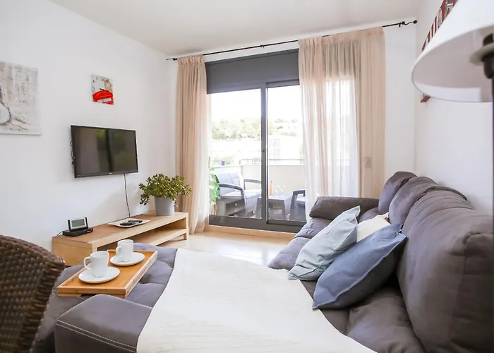 Turo 6 Family Flat With Pool And Playground Appartement Lloret de Mar